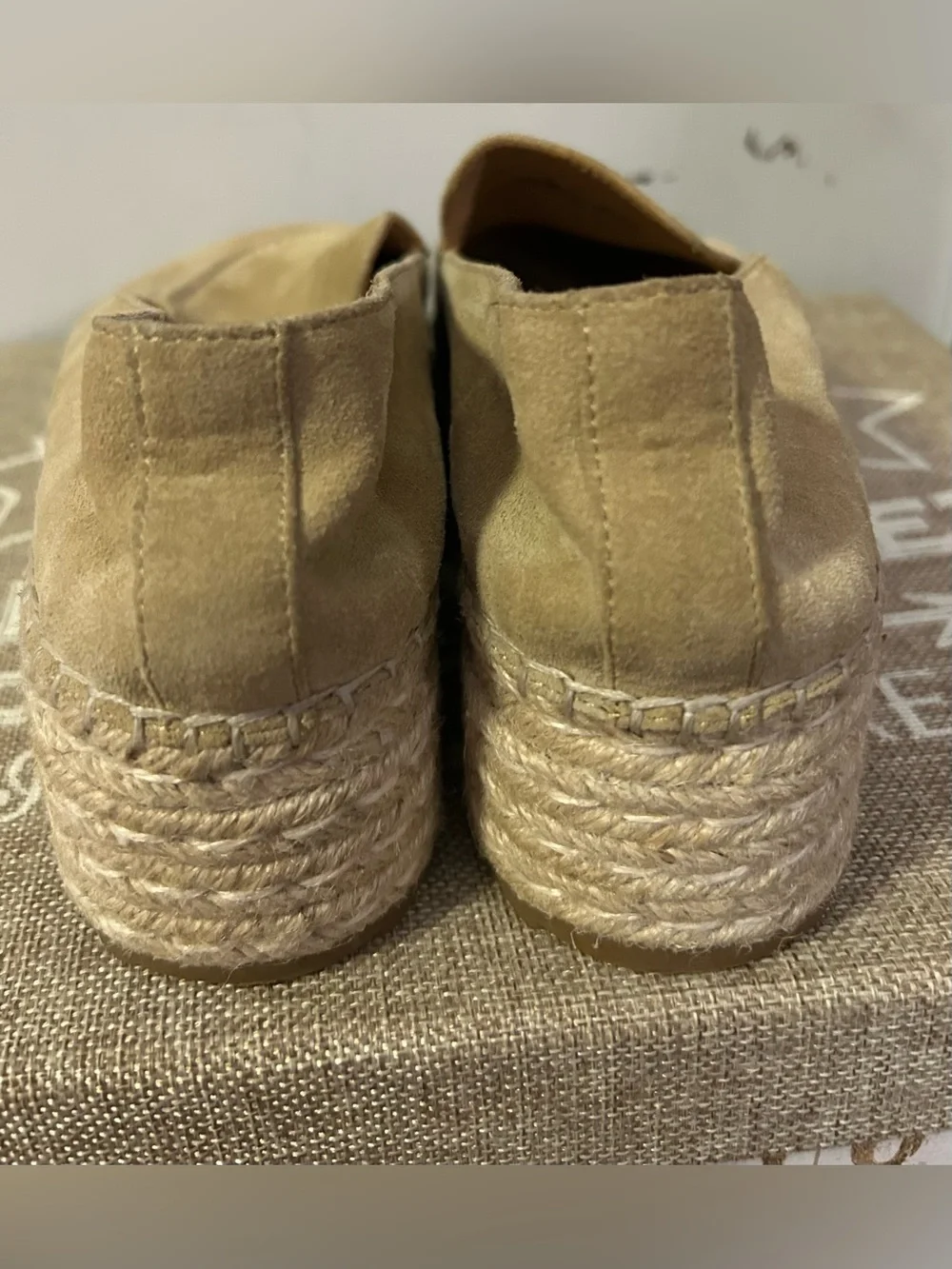 Joie Dafni beige suede